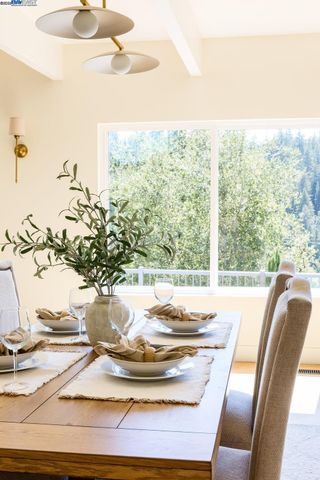 620 Manzanita Ave, Boulder Creek, CA 95006