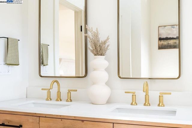 620 Manzanita Ave, Boulder Creek, CA 95006