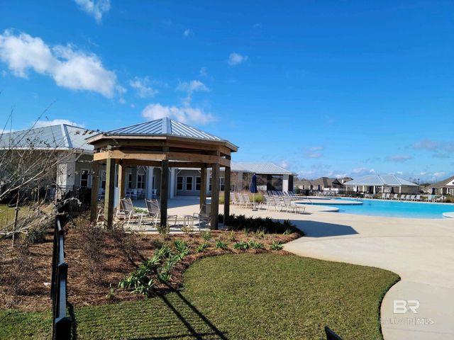 10703 Northern Dancer Court, Daphne, AL 36526