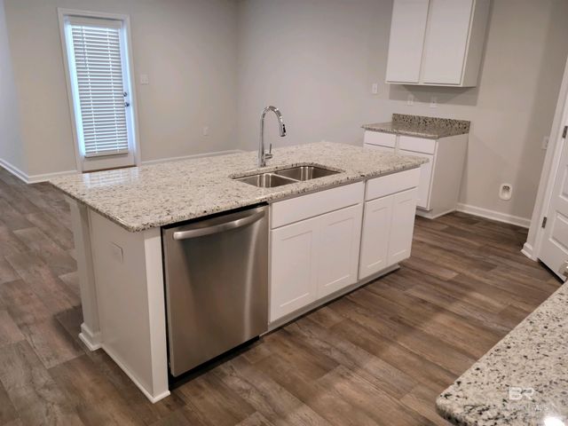 10703 Northern Dancer Court, Daphne, AL 36526