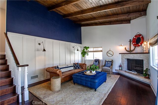 807 El Redondo Avenue, Redondo Beach, CA 90277