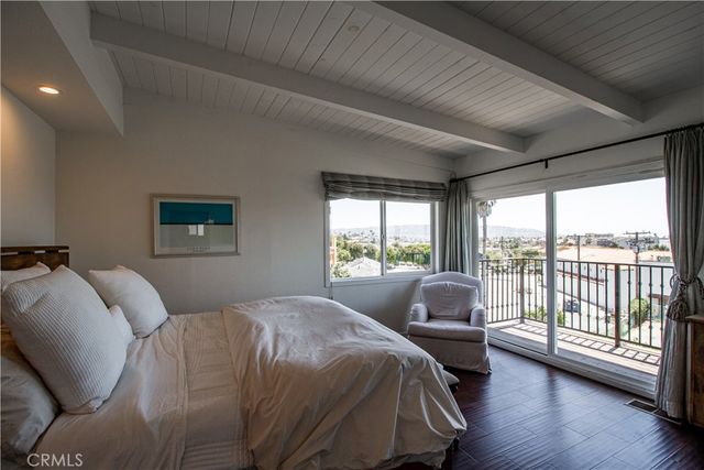 807 El Redondo Avenue, Redondo Beach, CA 90277