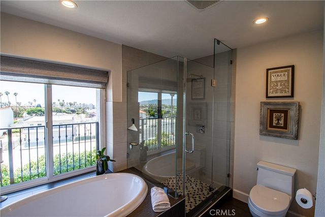 807 El Redondo Avenue, Redondo Beach, CA 90277