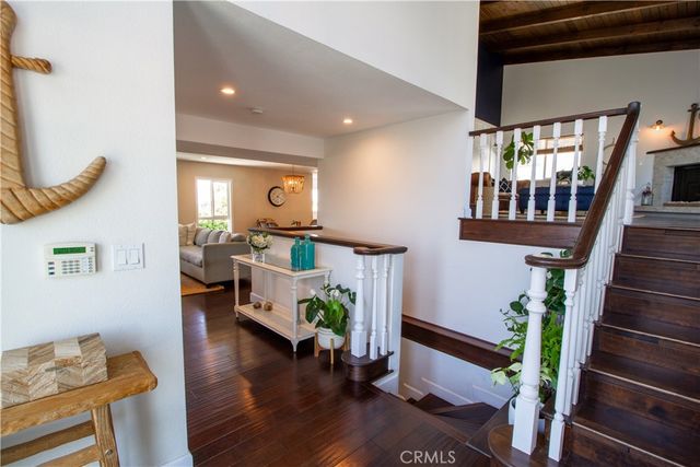 807 El Redondo Avenue, Redondo Beach, CA 90277