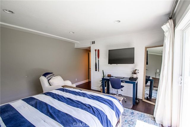 807 El Redondo Avenue, Redondo Beach, CA 90277