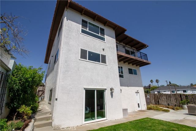 807 El Redondo Avenue, Redondo Beach, CA 90277