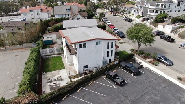 807 El Redondo Avenue, Redondo Beach, CA 90277