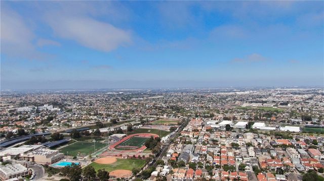 807 El Redondo Avenue, Redondo Beach, CA 90277