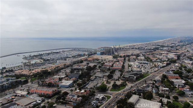 807 El Redondo Avenue, Redondo Beach, CA 90277