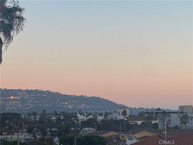 807 El Redondo Avenue, Redondo Beach, CA 90277