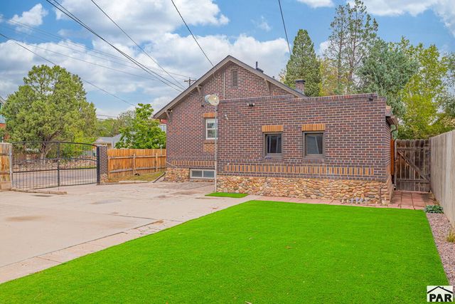 1601 Claremont Ave, Pueblo, CO 81004