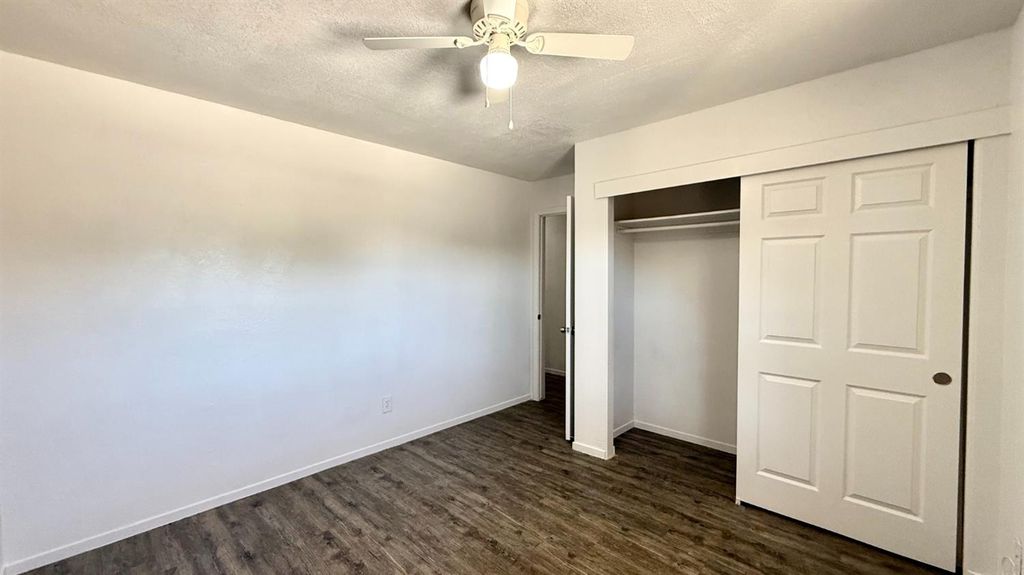Image 12 of property listing at 665 S Coalinga Street, Coalinga, CA 93210