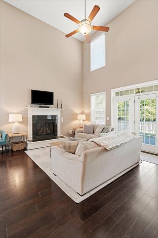 8560 Sentry Circle, North Charleston, SC 29420