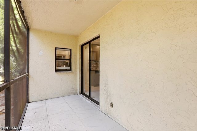 1450 GREEN VALLEY CIR 502, Naples, FL 34104