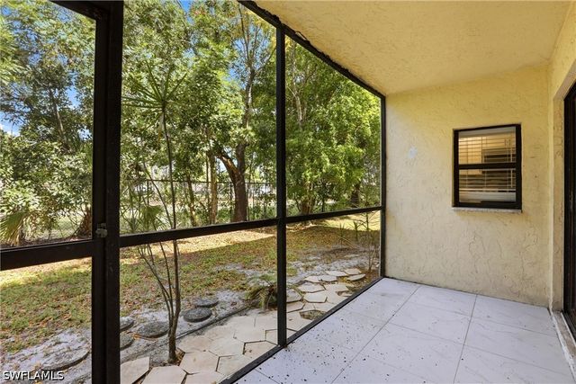 1450 GREEN VALLEY CIR 502, Naples, FL 34104