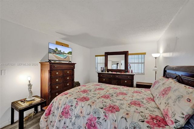 4650 Washington Street 209, Hollywood, FL 33021