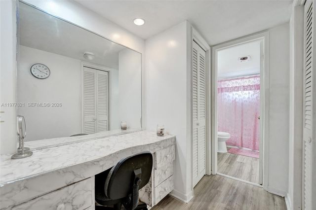 4650 Washington Street 209, Hollywood, FL 33021