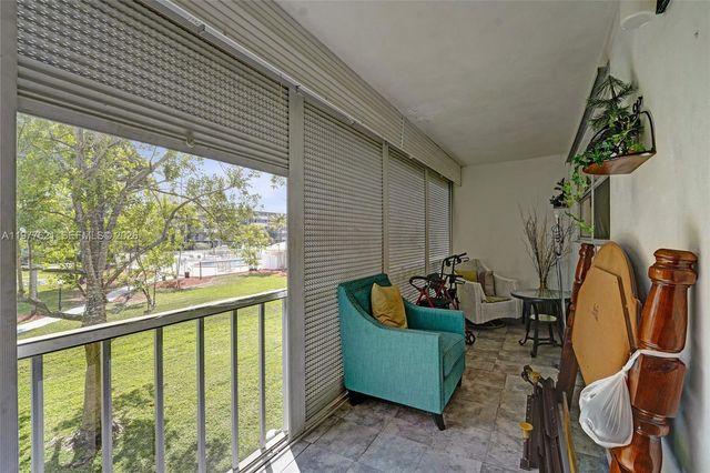 4650 Washington Street 209, Hollywood, FL 33021