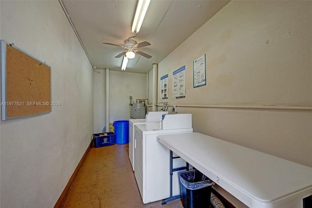 4650 Washington Street 209, Hollywood, FL 33021
