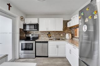 4650 Washington Street 209, Hollywood, FL 33021