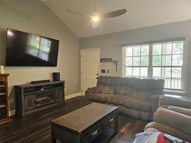 805 Gose Road, Forsyth, GA 31029