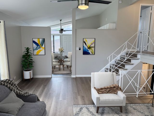 8340 S Dorchester Avenue, Chicago, IL 60619