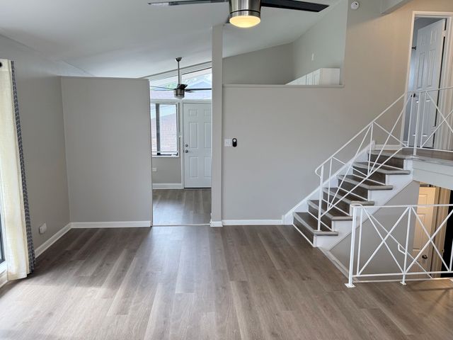 8340 S Dorchester Avenue, Chicago, IL 60619