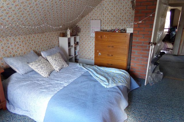 2402 Chelsea Road, Corinth, VT 05039