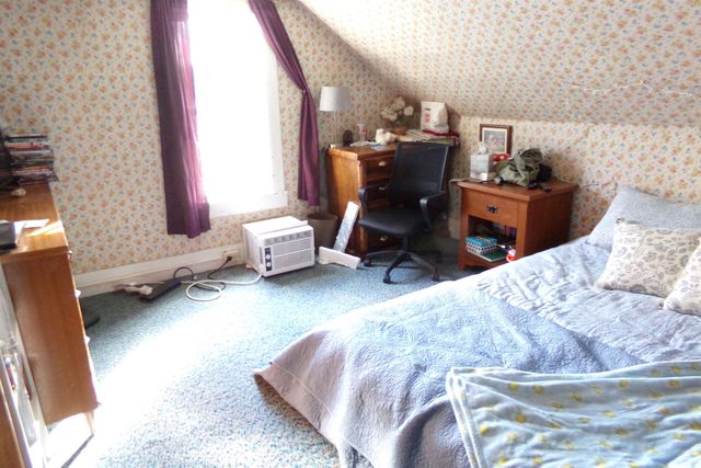 2402 Chelsea Road, Corinth, VT 05039