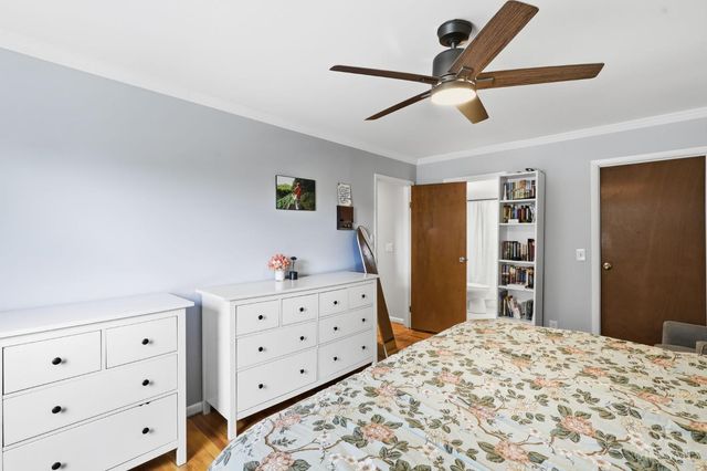 7975 Pfeiffer Road, Montgomery, OH 45242