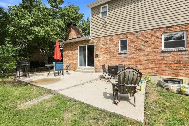 7975 Pfeiffer Road, Montgomery, OH 45242