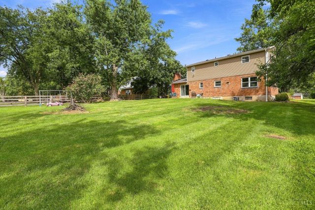 7975 Pfeiffer Road, Montgomery, OH 45242
