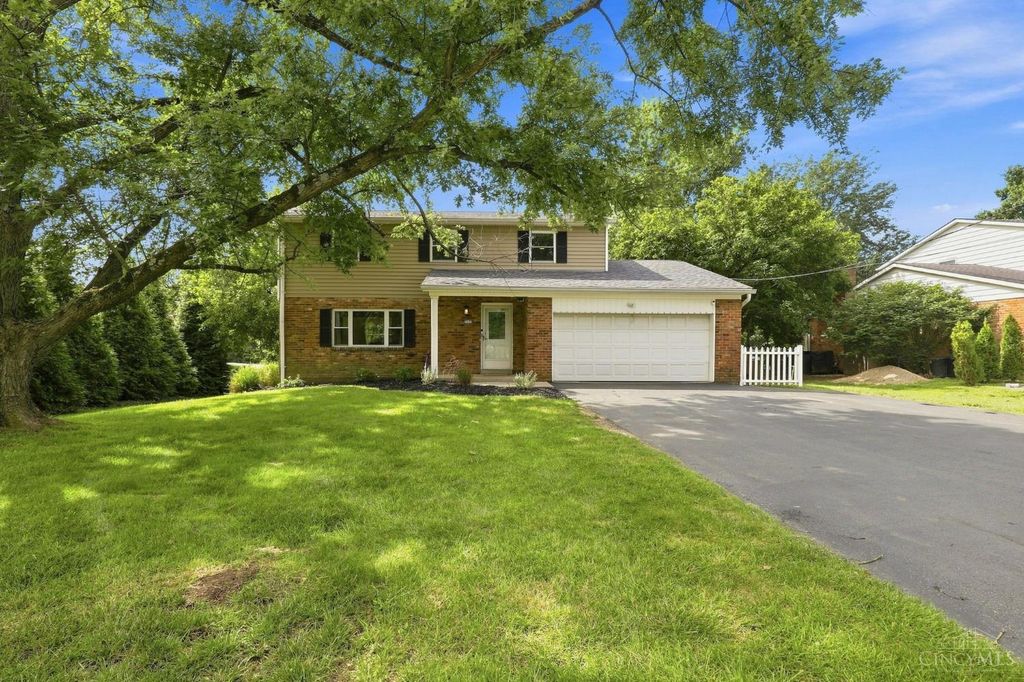 7975 Pfeiffer Road, Montgomery, OH 45242