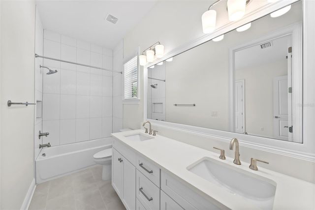 2905 W SAN CARLOS STREET, Tampa, FL 33629