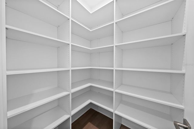 2905 W SAN CARLOS STREET, Tampa, FL 33629