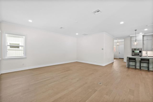 2905 W SAN CARLOS STREET, Tampa, FL 33629