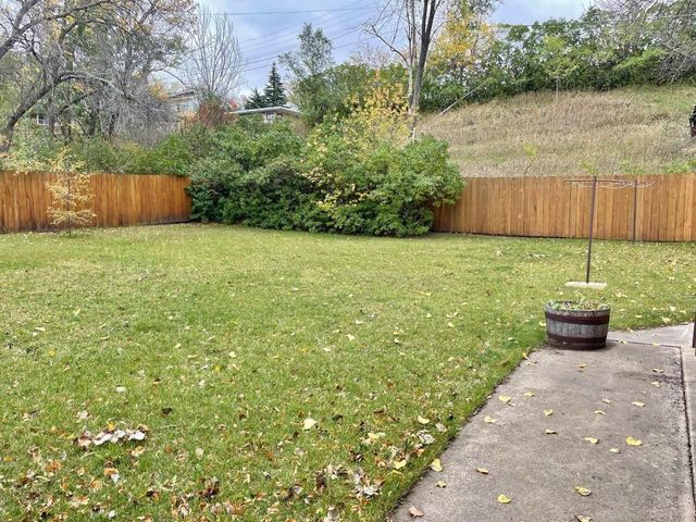 1200 3rd St NE, Minot, ND 58703