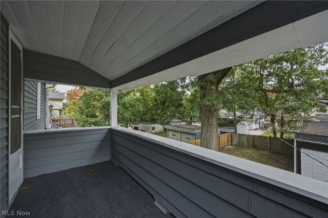 1173 Yellowstone Road, Cleveland Heights, OH 44121