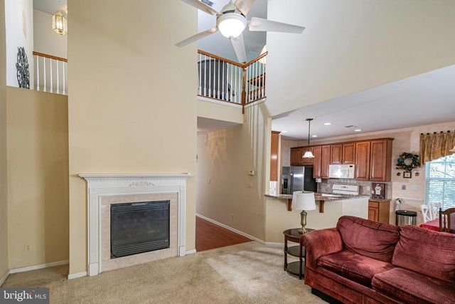 47 LEXINGTON DR, Pennington, NJ 08534