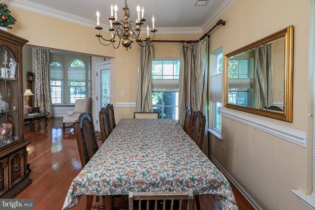 47 LEXINGTON DR, Pennington, NJ 08534