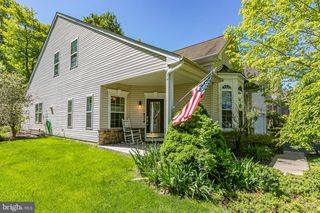 47 LEXINGTON DR, Pennington, NJ 08534