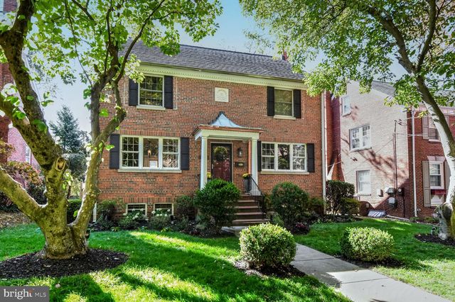 8112 EASTERN AVE NW, Washington, DC 20012