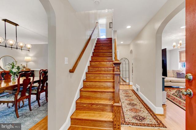 8112 EASTERN AVE NW, Washington, DC 20012
