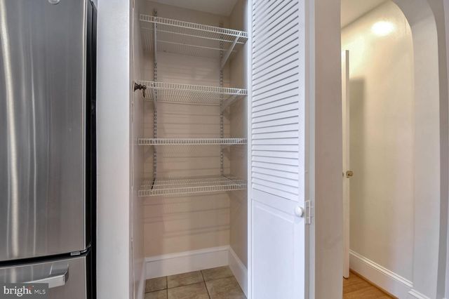 8112 EASTERN AVE NW, Washington, DC 20012