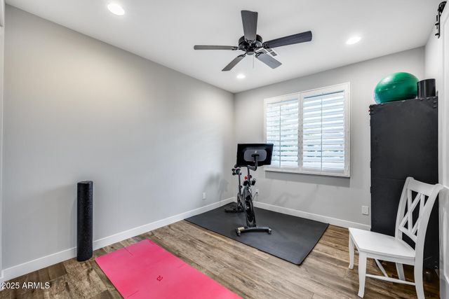 8425 W LOUISE Court, Peoria, AZ 85383