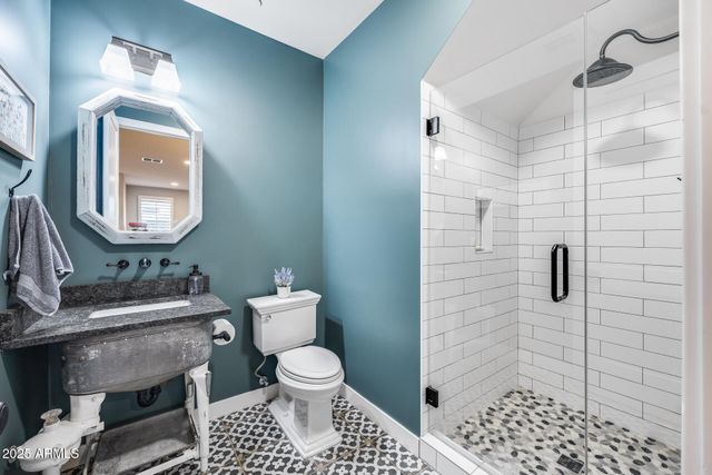 8425 W LOUISE Court, Peoria, AZ 85383