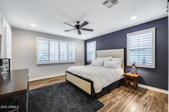 8425 W LOUISE Court, Peoria, AZ 85383