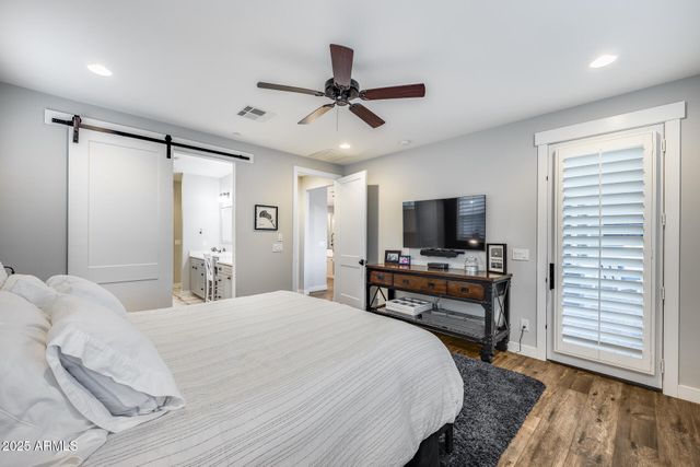 8425 W LOUISE Court, Peoria, AZ 85383