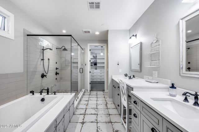 8425 W LOUISE Court, Peoria, AZ 85383