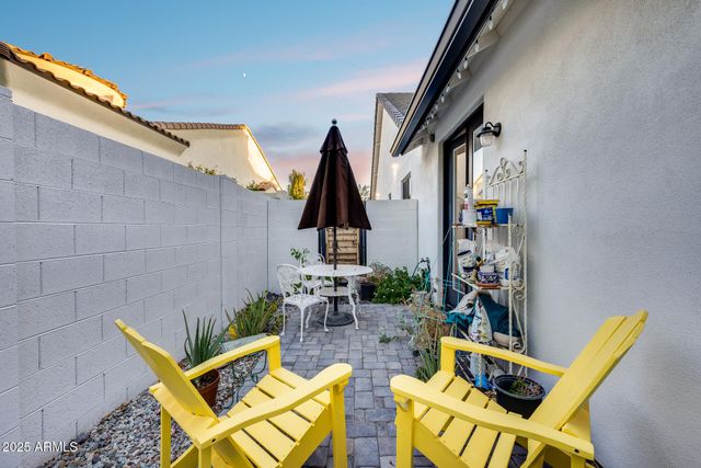 8425 W LOUISE Court, Peoria, AZ 85383